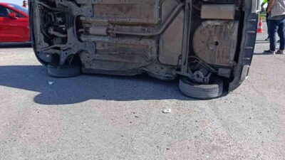 Diyarbakır’ın Çınar ilçesinde meydana gelen trafik kazasında iki aracın çarpışması