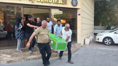 Şanlıurfa’da bir doktor, kaldığı sendikanın misafirhanesinde ölü olarak bulundu. Yaşanan