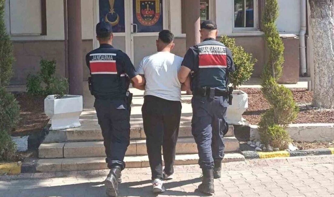 Kırıkkale’de, “dolandırıcılık” suçundan aranması bulunan ve 3 yıl 1 ay