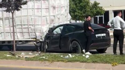 Sivas’ta akşam saatlerinde meydana gelen bir kaza, seyir halindeki bir