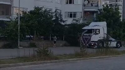 Adana’nın Kozan ilçesinde düzenlenen bir düğün konvoyunda gerçekleşen olayda, kent