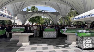 Melikgazi ilçesinde bir düğüne katılmak üzere yola çıkan bir konvoyda