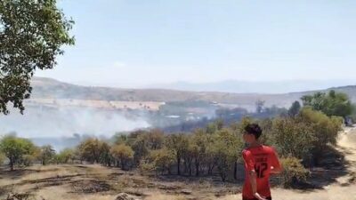 Elazığ’ın Sugözü Mahallesi’nde bilinmeyen bir sebepten dolayı çıkan yangın, ekiplerin