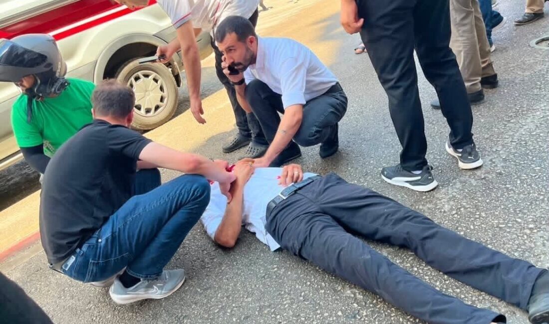 Elazığ’da meydana gelen bir trafik kazasında otomobilin çarpması sonucu ağır