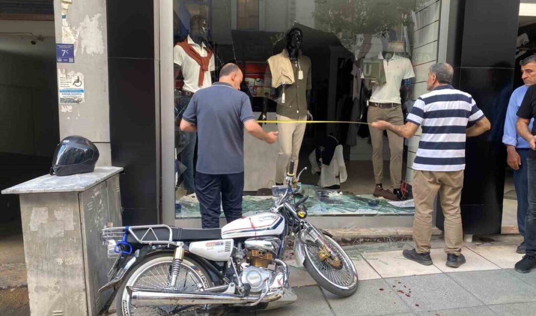 Elazığ’da meydana gelen bir kaza, motosiklet ile otomobilin çarpışması sonucunda