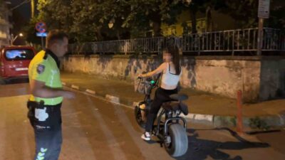 Bursa’da bir elektrikli bisiklet sürücüsü, alkol denetimi sırasında şüpheli davranışları