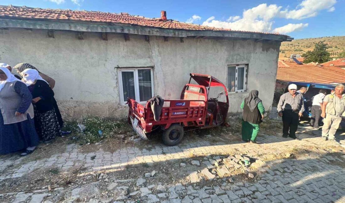 Yozgat’ın Aydıncık ilçesinde meydana gelen bir kazada, bir elektrikli motosiklet