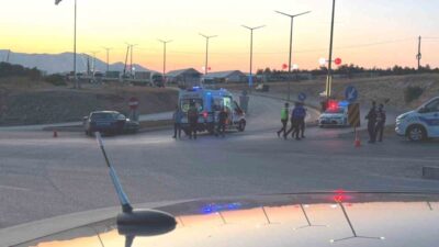 Emet ilçesinde meydana gelen trafik kazasında 4 kişi yaralandı. Kaza,