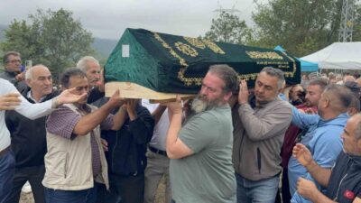 Ünlü şef Eren Kaşıkçı, İstanbul’daki evinde hayatını kaybettikten sonra memleketi