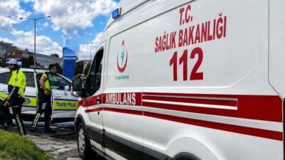 Erzincan’da, Gaziantep’ten Tekman ilçesine gitmekte olan yolcu minibüsü kaza yaptı.