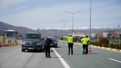 Erzincan Emniyet Müdürlüğü, 1 Ağustos 2026 tarihi itibariyle D100 ve