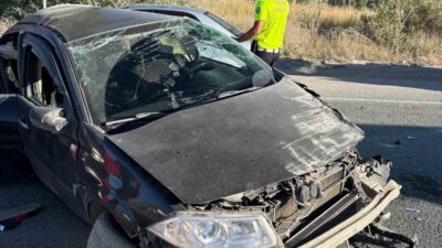 Erzincan-Sivas yolunda, Sakaltutan mevkisinde meydana gelen bir trafik kazasında 3