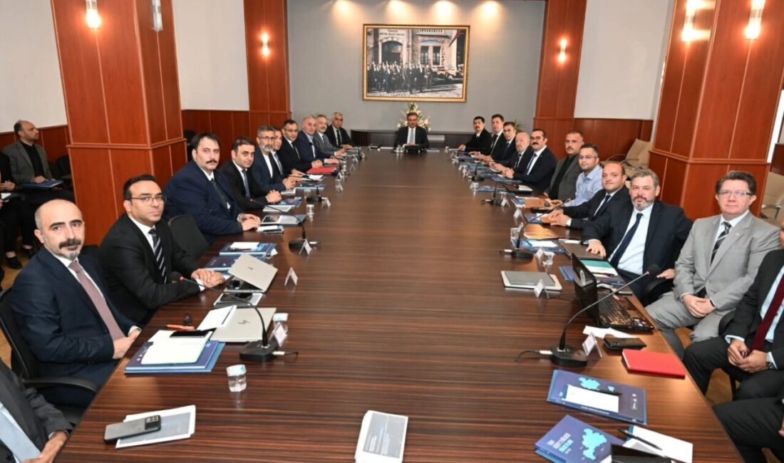 Erzurum Valisi Aydın Baruş’un liderliğinde, bugün “Dijital Altyapı Koordinasyon Toplantısı”
