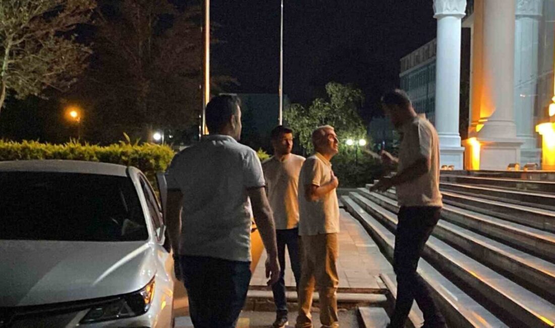 Akçakoca Belediye Başkanı Fikret Albayrak, “irtikap” soruşturması kapsamında tutuklanarak görevinden
