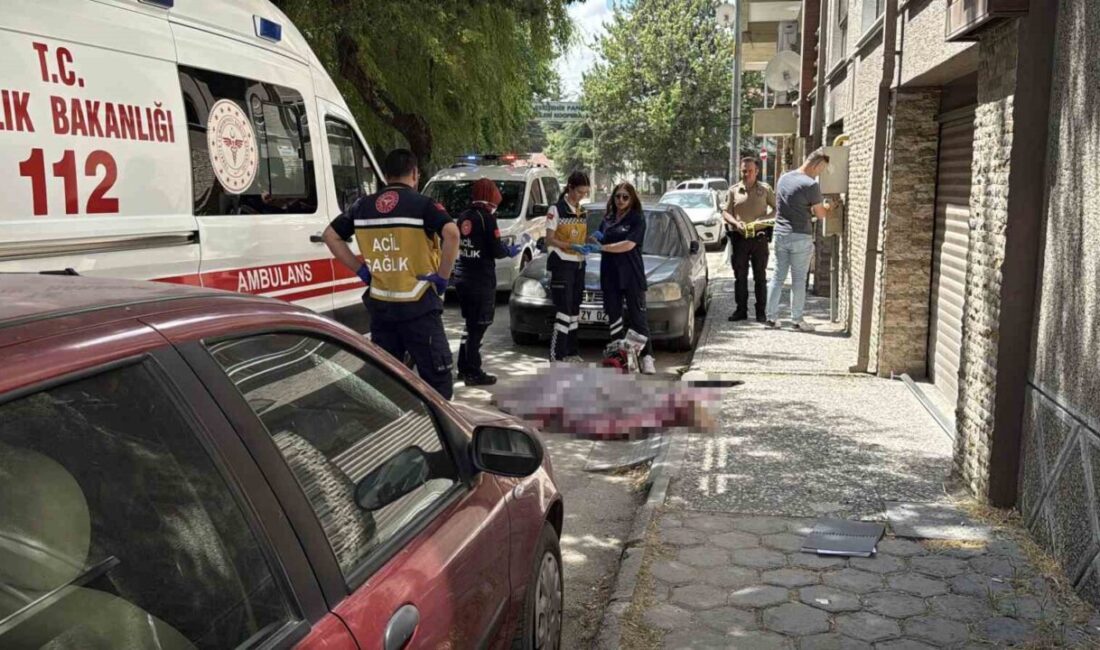 Eskişehir’de, Şeker Mahallesi Yamaner Sokak’ta yer alan 4 katlı bir