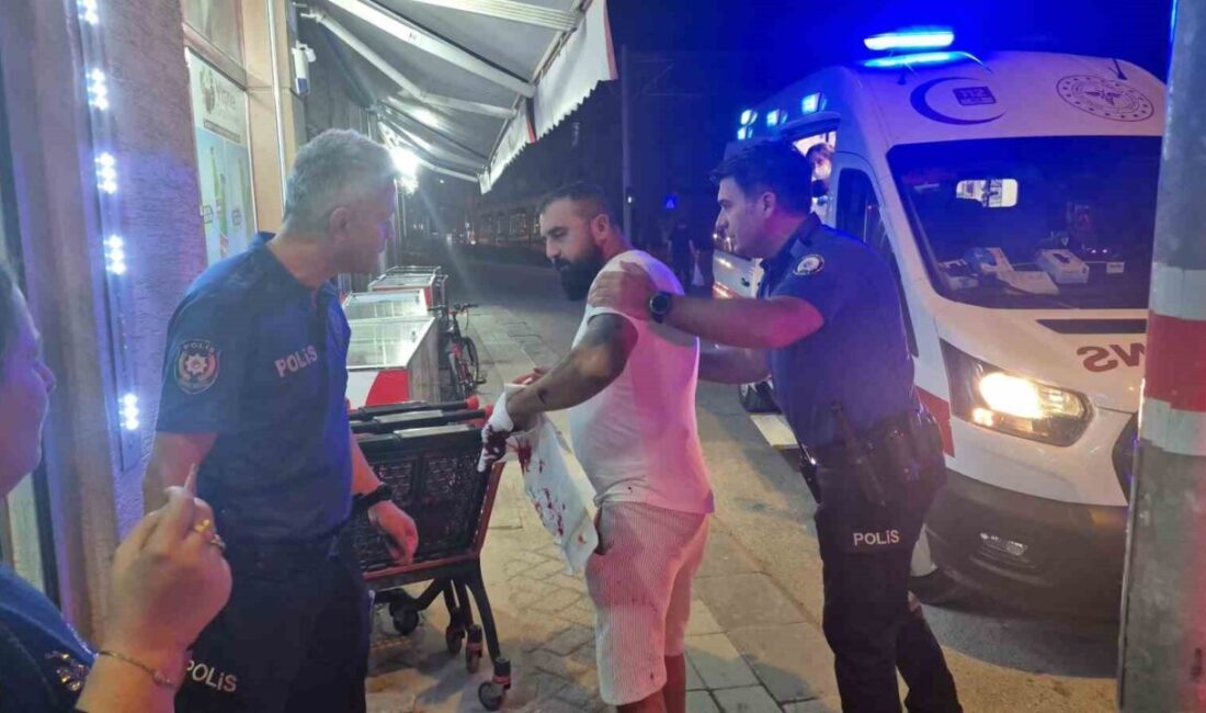 Eskişehir’de meydana gelen bıçaklı kavgada yaralanan ve ambulansa binmeye çalışırken