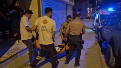 Eskişehir’de bir kişi, bunalım içindeyken kendi karnına bıçak saplayarak yaralandı