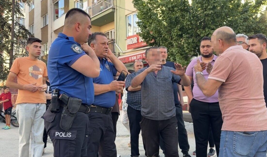 Eskişehir’in Odunpazarı ilçesinde, Laleler Sokak ile Gülcan Sokak’ın kesiştiği noktada