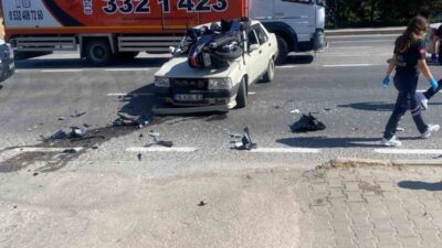 Eskişehir’de meydana gelen trafik kazasında otomobil ile motosiklet çarpıştı, sonucunda