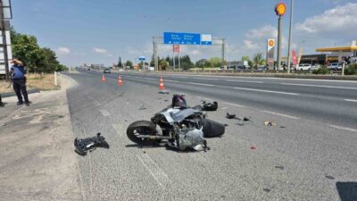Eskişehir’in çevre yolu üzerinde meydana gelen bir trafik kazasında motosiklet