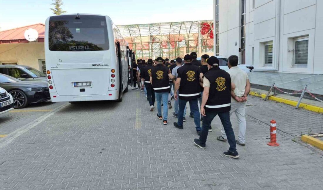 Eskişehir’de meydana gelen ve bir polis memuru ile 6 kişinin