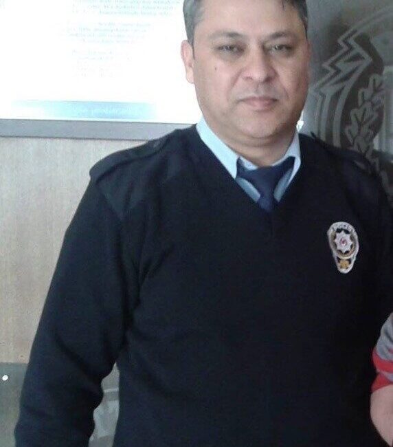 Mersin’in Tarsus ilçesinde bir polis memuru, kalp krizi geçirerek yaşamını