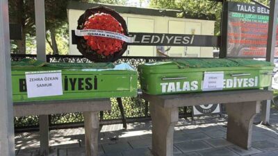 Afyonkarahisar’da meydana gelen bir trafik kazasında yaşamını yitiren anne ve
