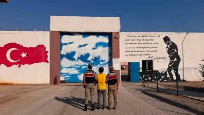 Gaziantep’te jandarma ekipleri tarafından FETÖ/PDY silahlı terör örgütüne üyelik suçundan