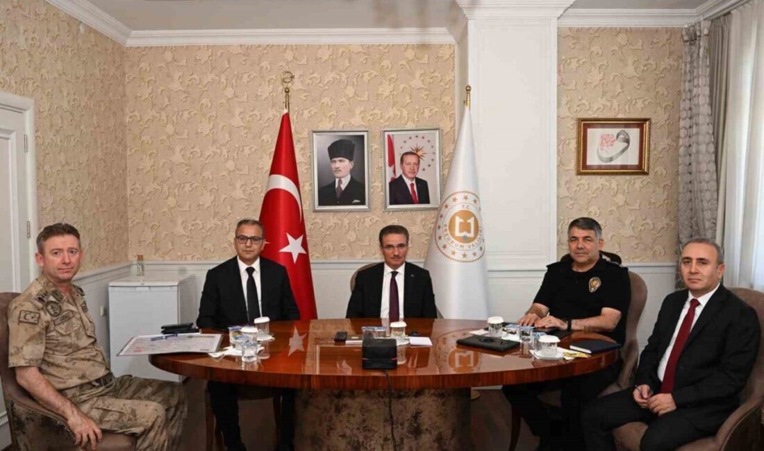 Erzurum Valisi Aydın Baruş ve ilgili kurum yöneticileri, İçişleri Bakanı