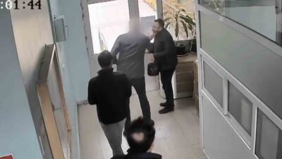 Çankırı’da yaşanan olayda, bir gazeteciye tokat atan doktor, eşinin uygunsuz