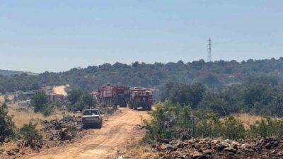 Gaziantep’in Şehitkamil ilçesine bağlı kırsal alanda meydana gelen orman yangınına