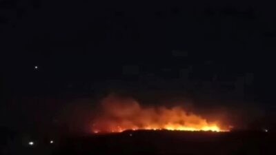 Gaziantep’in Şehitkamil ilçesi kırsalında meydana gelen orman yangını, ekiplerin hava