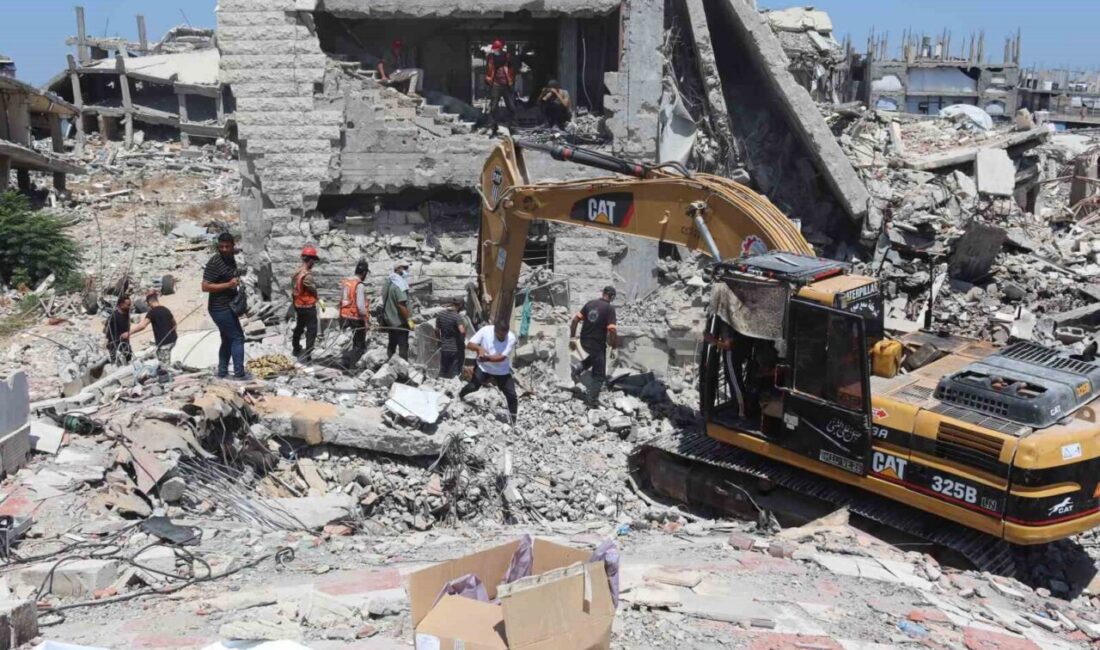 Filistin Sivil Savunma ekipleri, Gazze Şeridi’nde İsrail’in 7 Ekim 2023’te