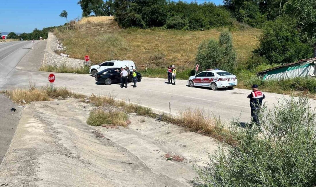 Kavak İlçesi’nde meydana gelen trafik kazasında genç bir kadının hayatını
