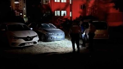 Eskişehir’de bir mahalle bekçisi, park halindeki şüpheli aracı kontrol etmek