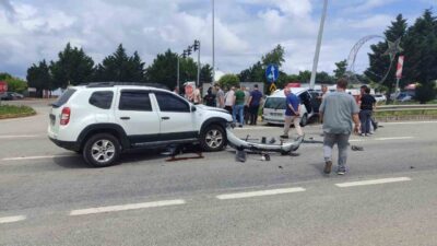 Eynesil ilçesinde meydana gelen trafik kazasında, biri çocuk 5 kişi