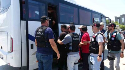 Gökçeada ilçesinde yasa dışı yollarla yurt dışına çıkmaya hazırlanan ve
