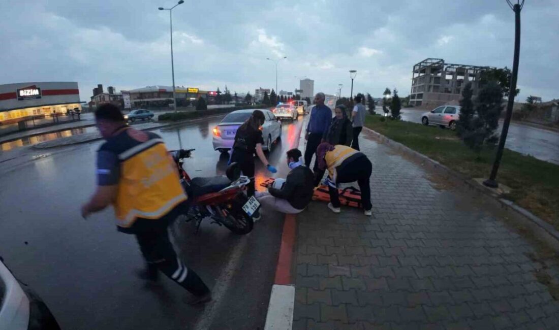 Karaman’da meydana gelen bir trafik kazasında, hafif ticari araç ile