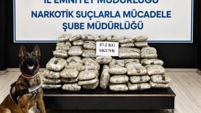Hakkari’nın Yüksekova ilçesinde polis ekipleri tarafından durdurulan bir araçta 57