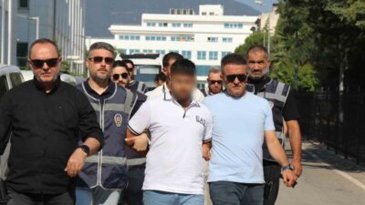 Denizli şehrinde bir eğlence mekanına gerçekleştirilen silahlı saldırıda 4 kişinin