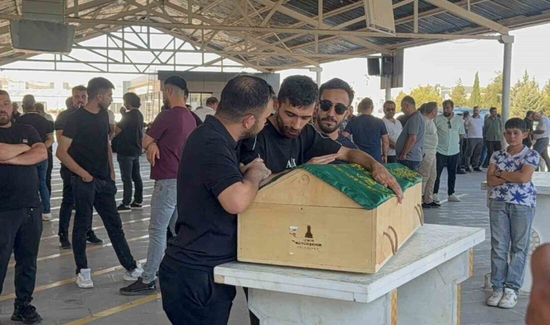 İnegöl ilçesinde bir sitede kaybolan ve yüzme havuzunda hayatını kaybeden