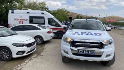 Hazar Gölü’nde bir gezi teknesinin batması sonucu bir çocuk dahil