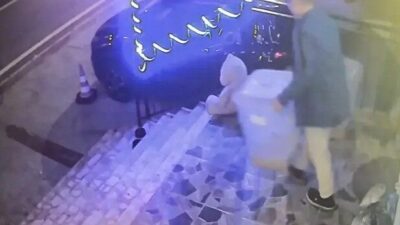 Kocaeli’nin Körfez ilçesinde, kimliği henüz belirlenemeyen bir kişi tarafından bir