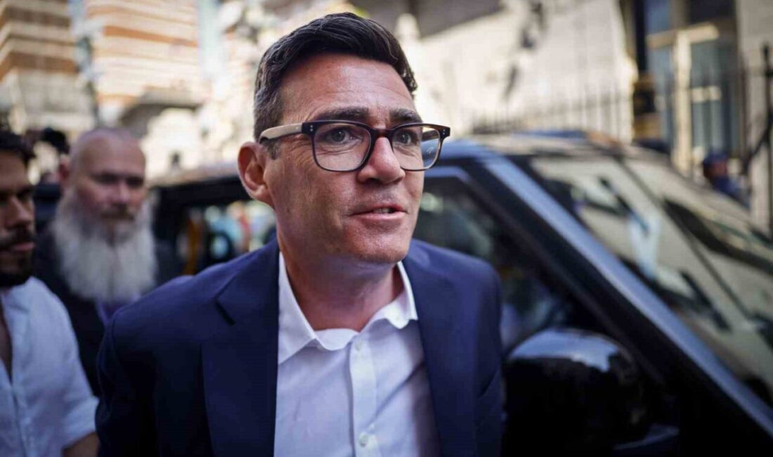 İngiltere’nin İşçi Partisi’nden 322 milletvekilinin desteğini alan Andy Burnham, genel