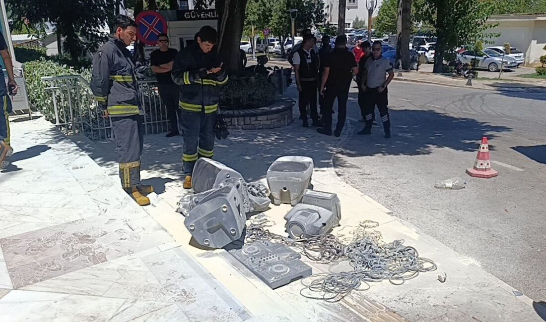 Manavgat ilçesinde faaliyet gösteren bir işletmenin ortaklarından biri, yüksek sesle