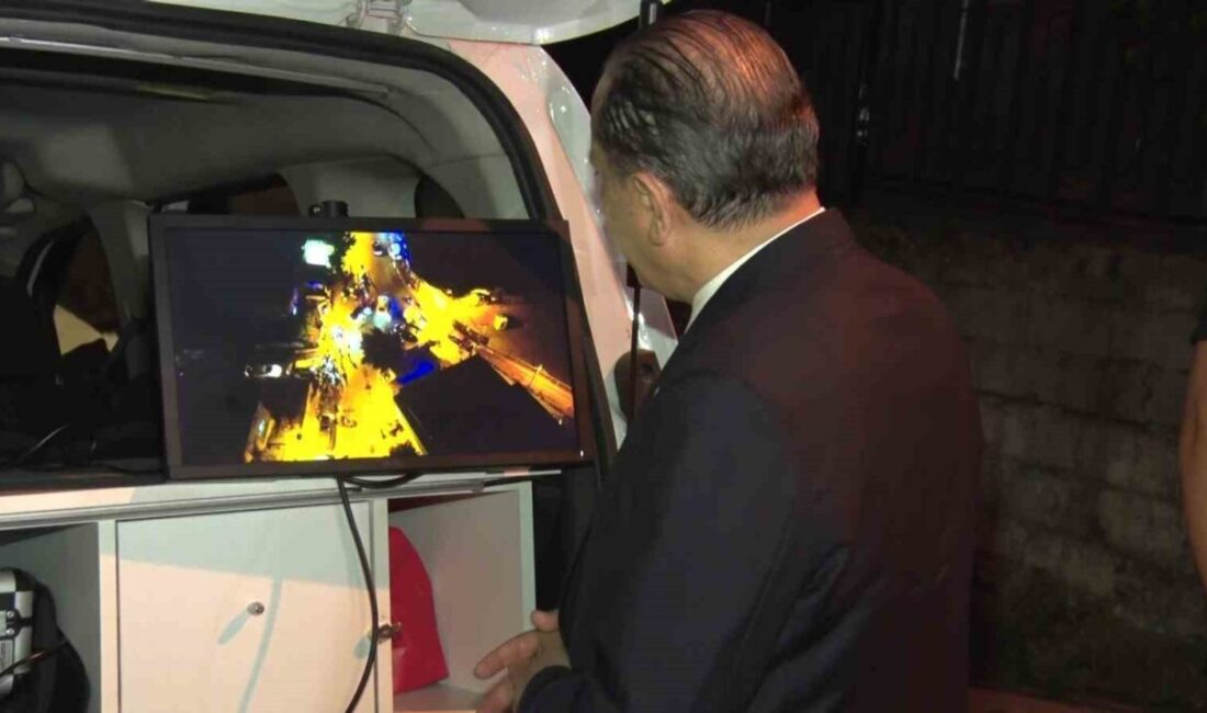 İstanbul Emniyet Müdürü Selami Yıldız, Kuştepe Mahallesi’nde gerçekleştirilen dron destekli