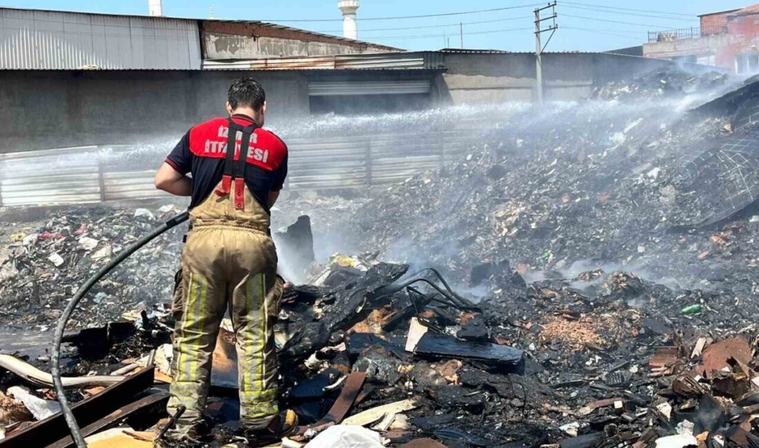 İzmir’in Buca ilçesinde bulunan sanayi bölgesinde, mobilyacı esnaflarının sıklıkla bulunduğu
