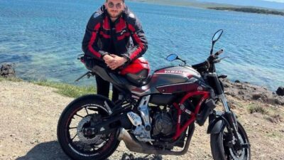 İzmir’in Aliağa ilçesinde, motosiklet sürücüsü 24 yaşındaki Akif Emre Yavuz