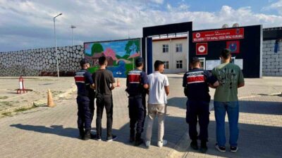 Afyonkarahisar’da son bir hafta içerisinde yapılan denetimlerde, farklı suçlardan aranan