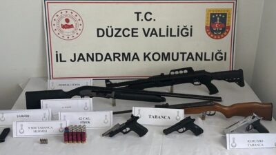 Düzce’de jandarma ekipleri, huzur ve güveni sağlamak amacıyla gerçekleştirdikleri operasyonlar